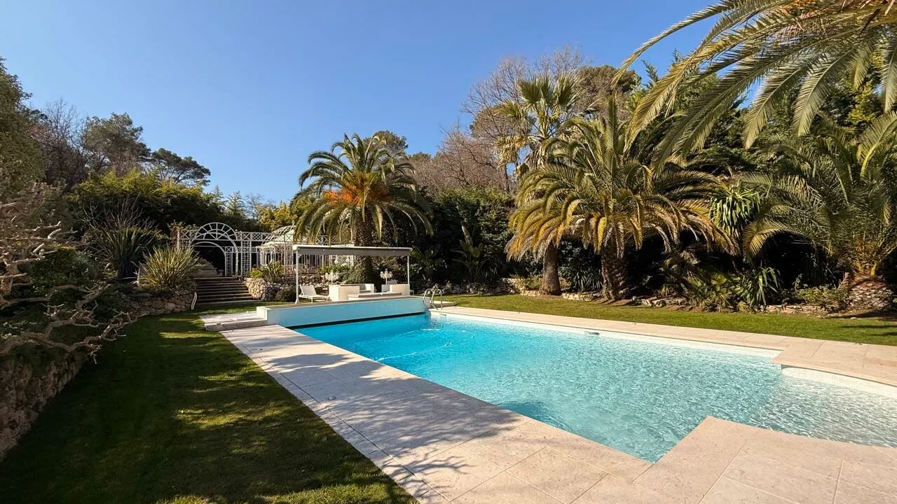 maison 6 pièces à Roquefort-les-Pins (06330) — photo 4