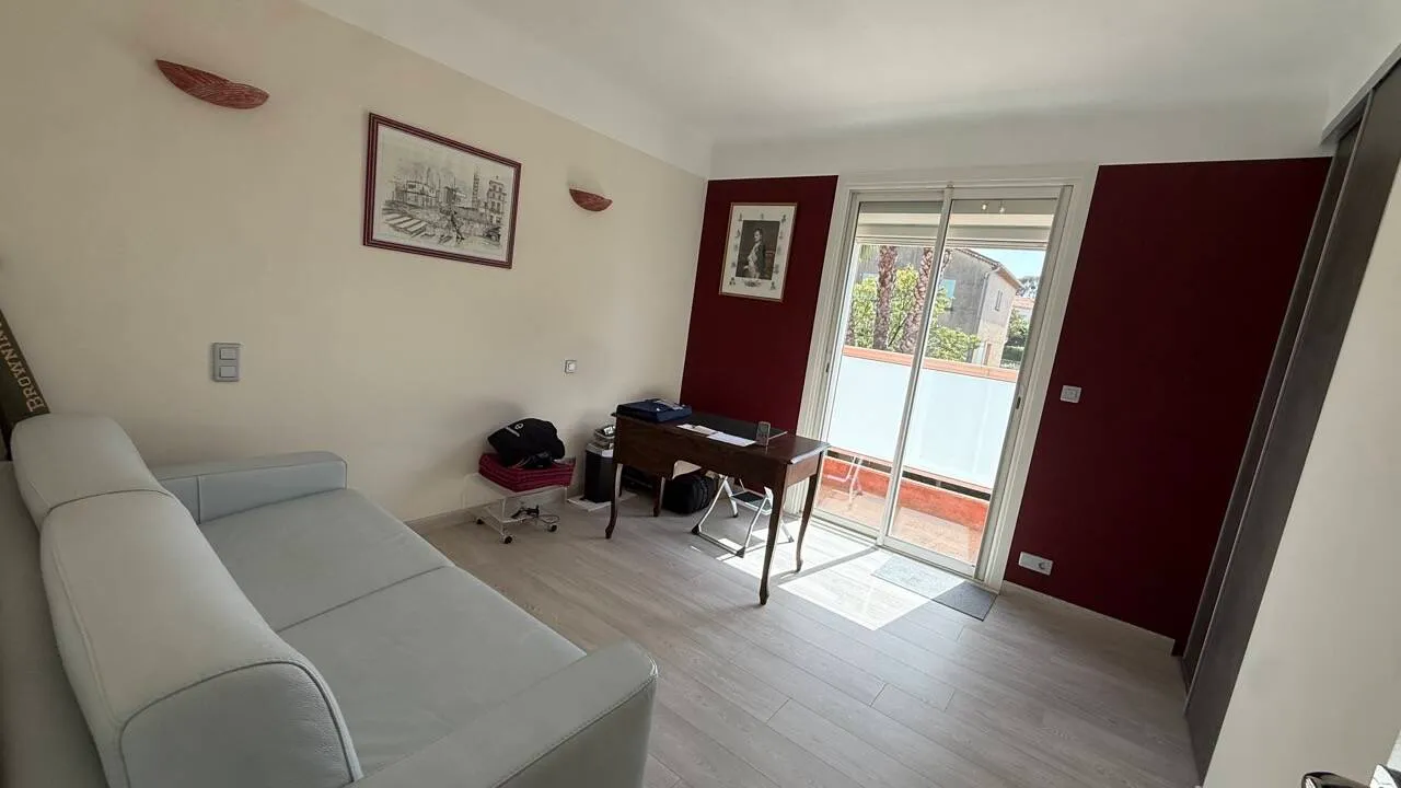 appartement villa 4 pièces à Garde (83130) — photo 3