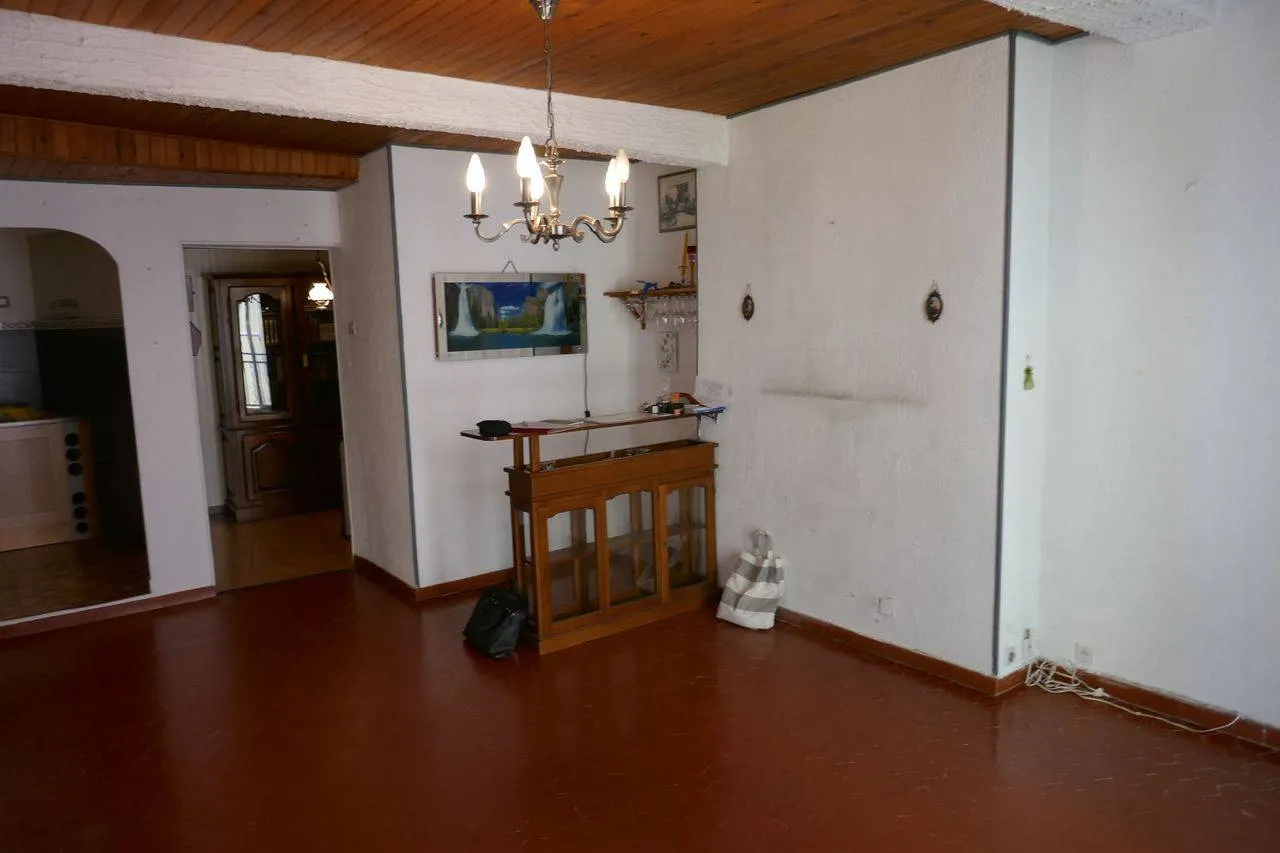 appartement 6 pièces à Belgentier (83210) — photo 4