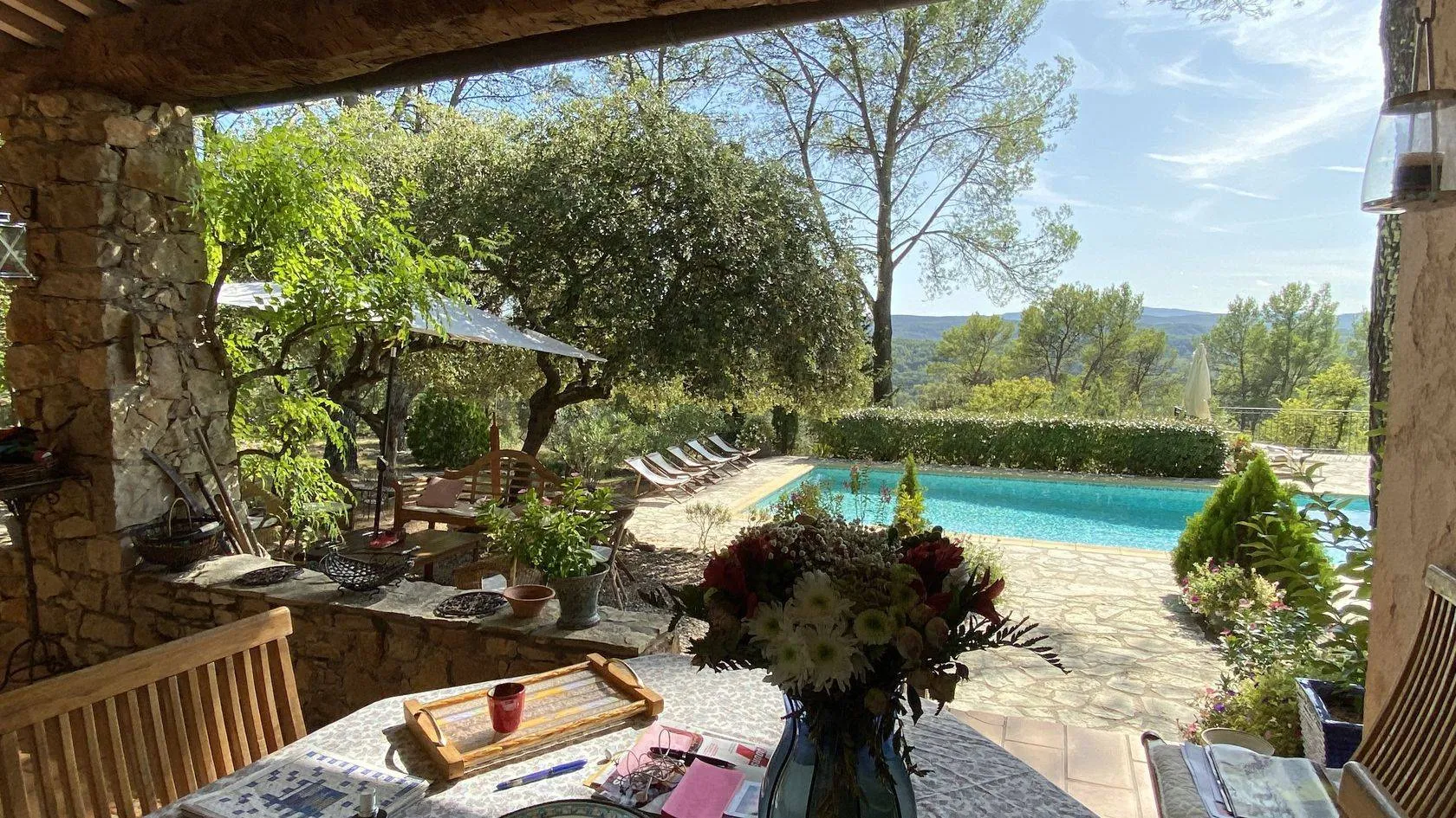 maison 6 pièces à Entrecasteaux (83570)