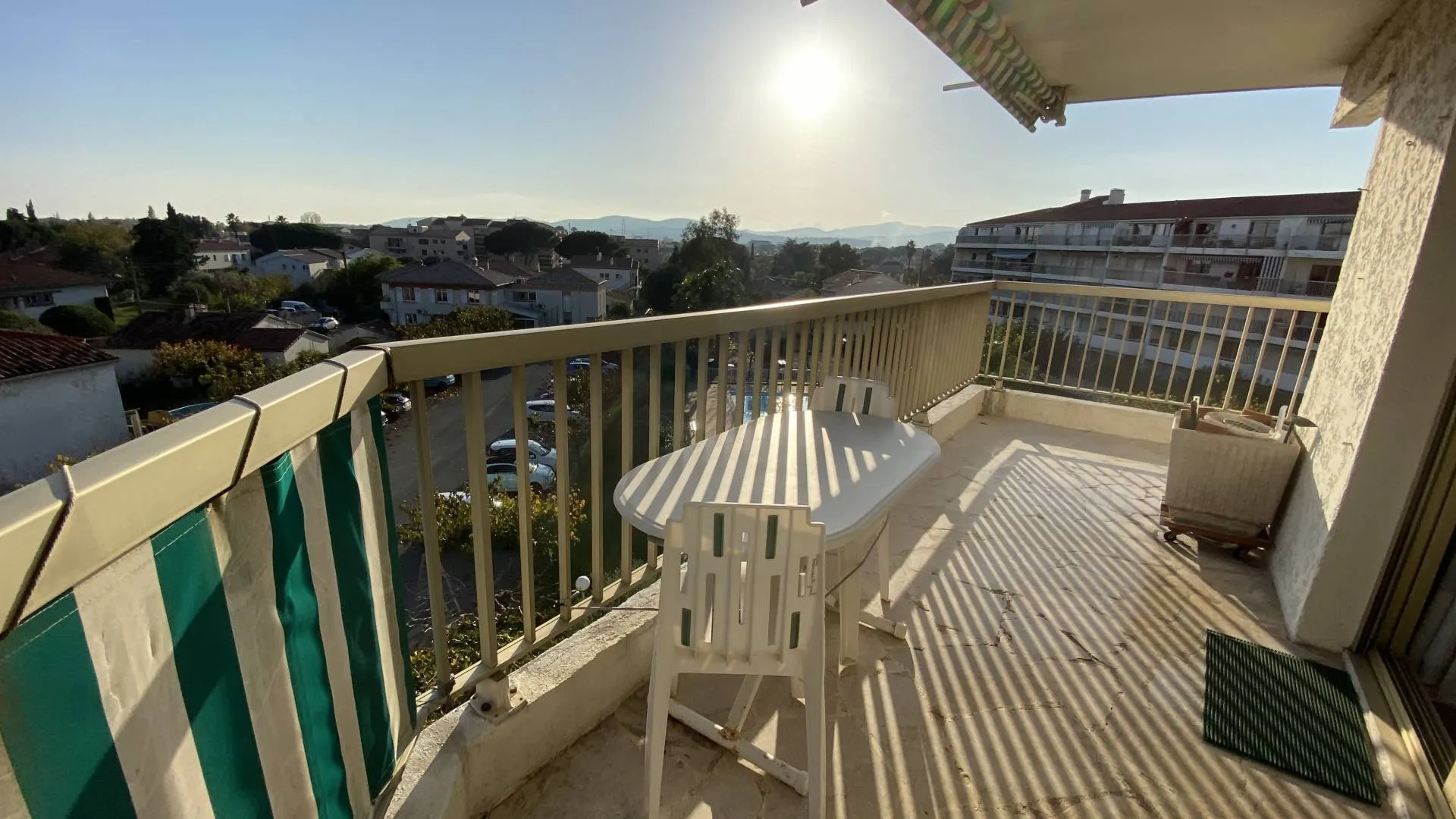 appartement 4 pièces à Fréjus (83600) — photo 2