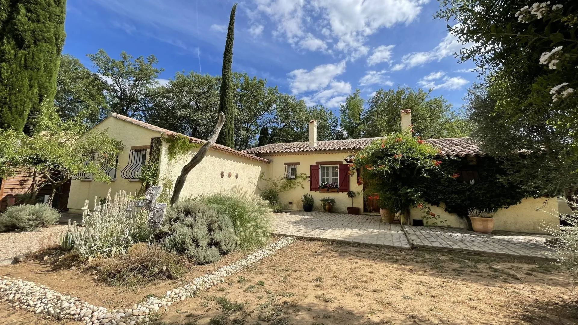 maison 4 pièces à Lorgues (83510) — photo 2
