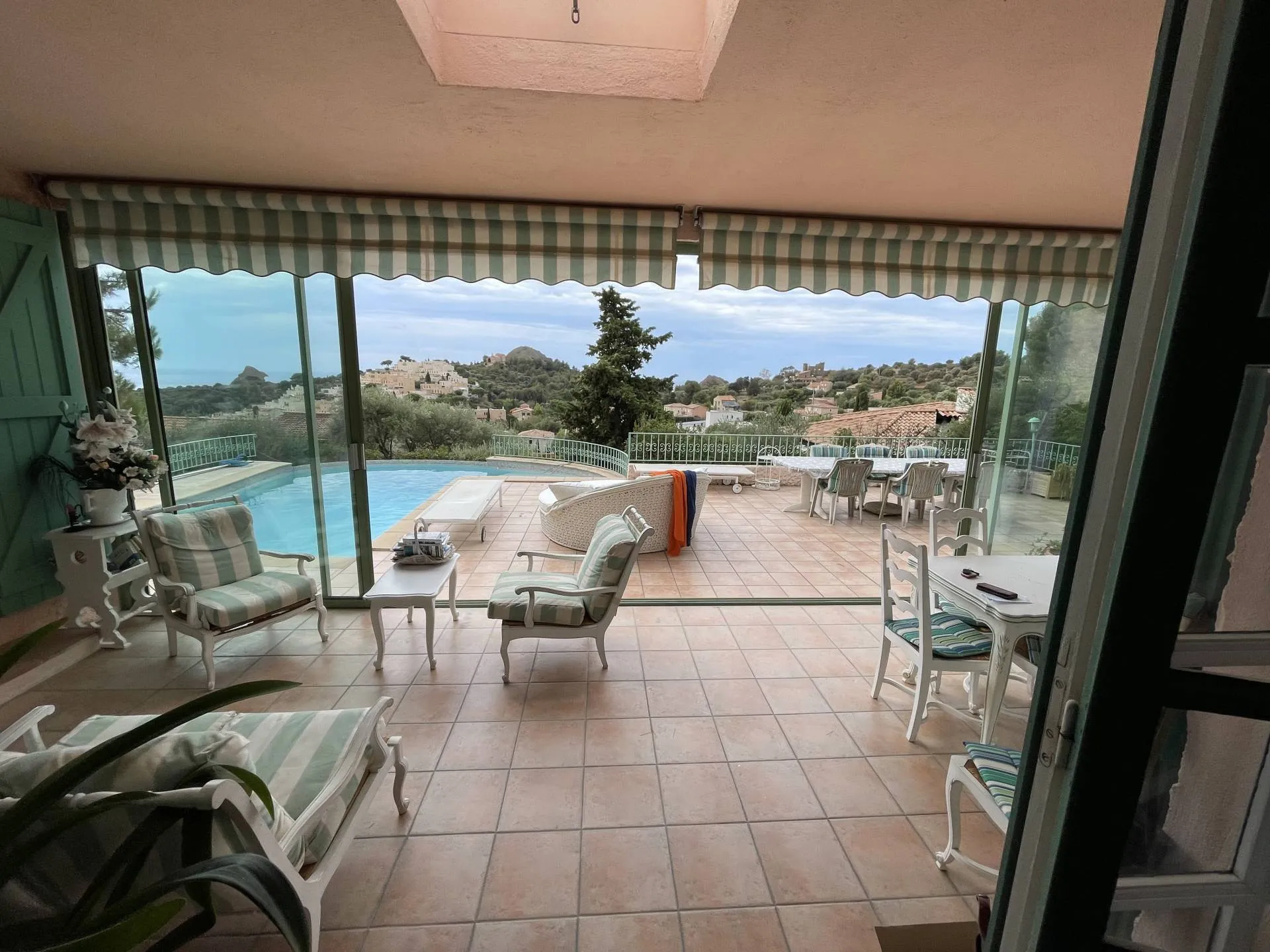 maison 5 pièces à Ciotat (13600) — photo 2