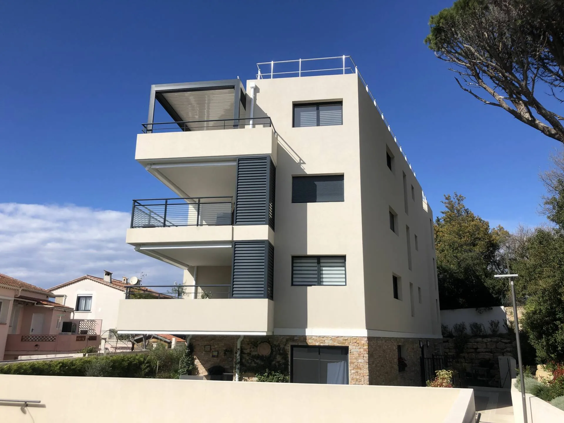 appartement 2 pièces à Saint-Raphaël (83700)