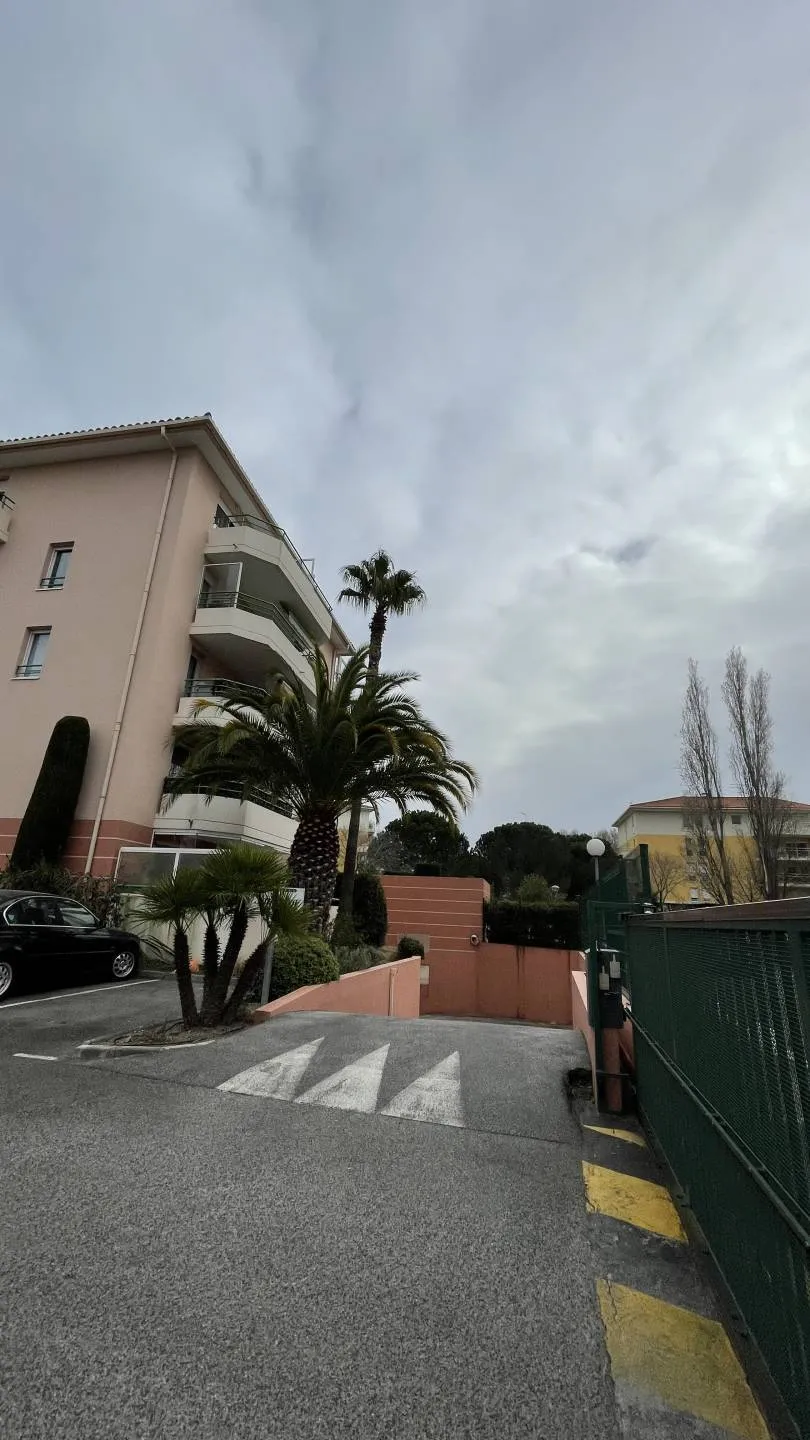 appartement 4 pièces à Saint-Raphaël (83700) — photo 5