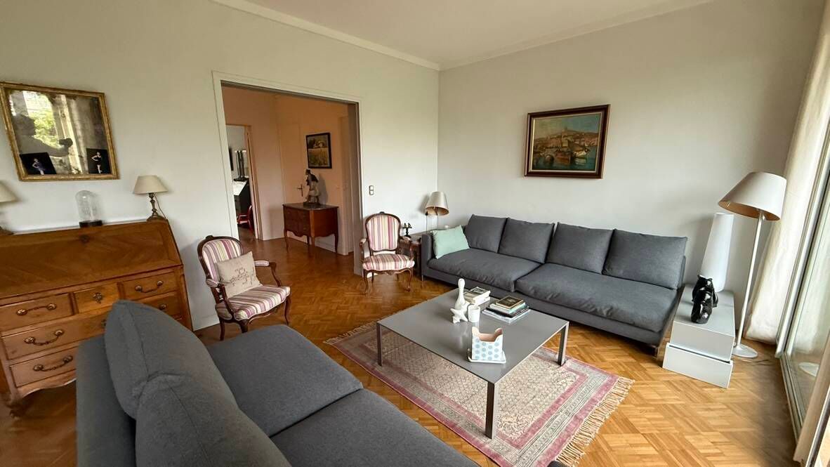 appartement 6 pièces à Marseille (13008)