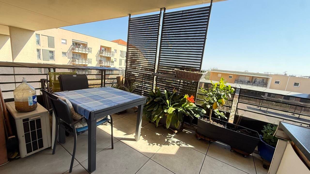 Appartement f3 avec Terrasse Roquebrune sur Argens 83520 Mr 83 ans et Mme 80 ans