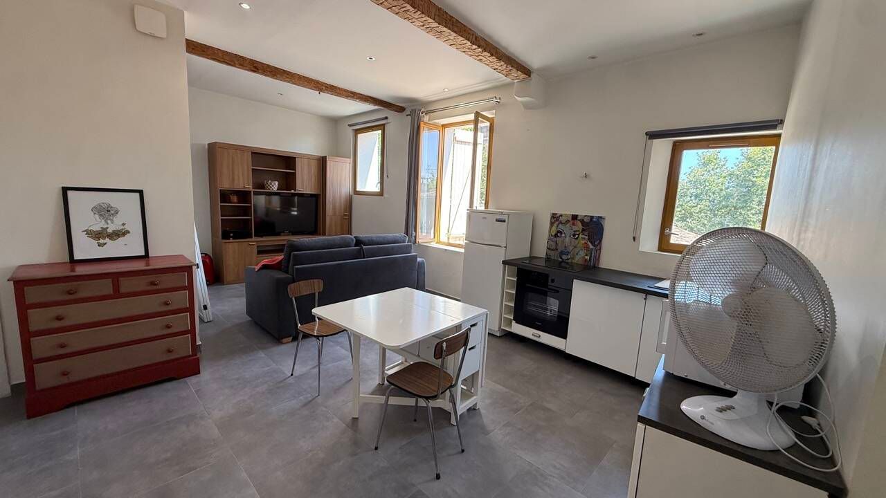 Vente à terme LIBRE sur 10ans - Appt F1 à Fréjus 83600 avec Cave - Centre ville
