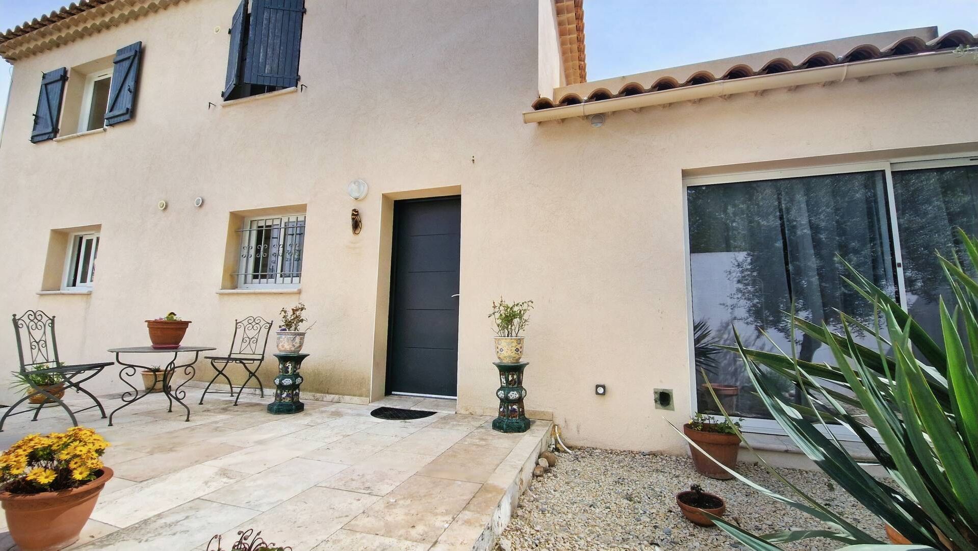 VENTE AVEC RÉSERVE D'USUFRUIT À SALON DE PROVENCE